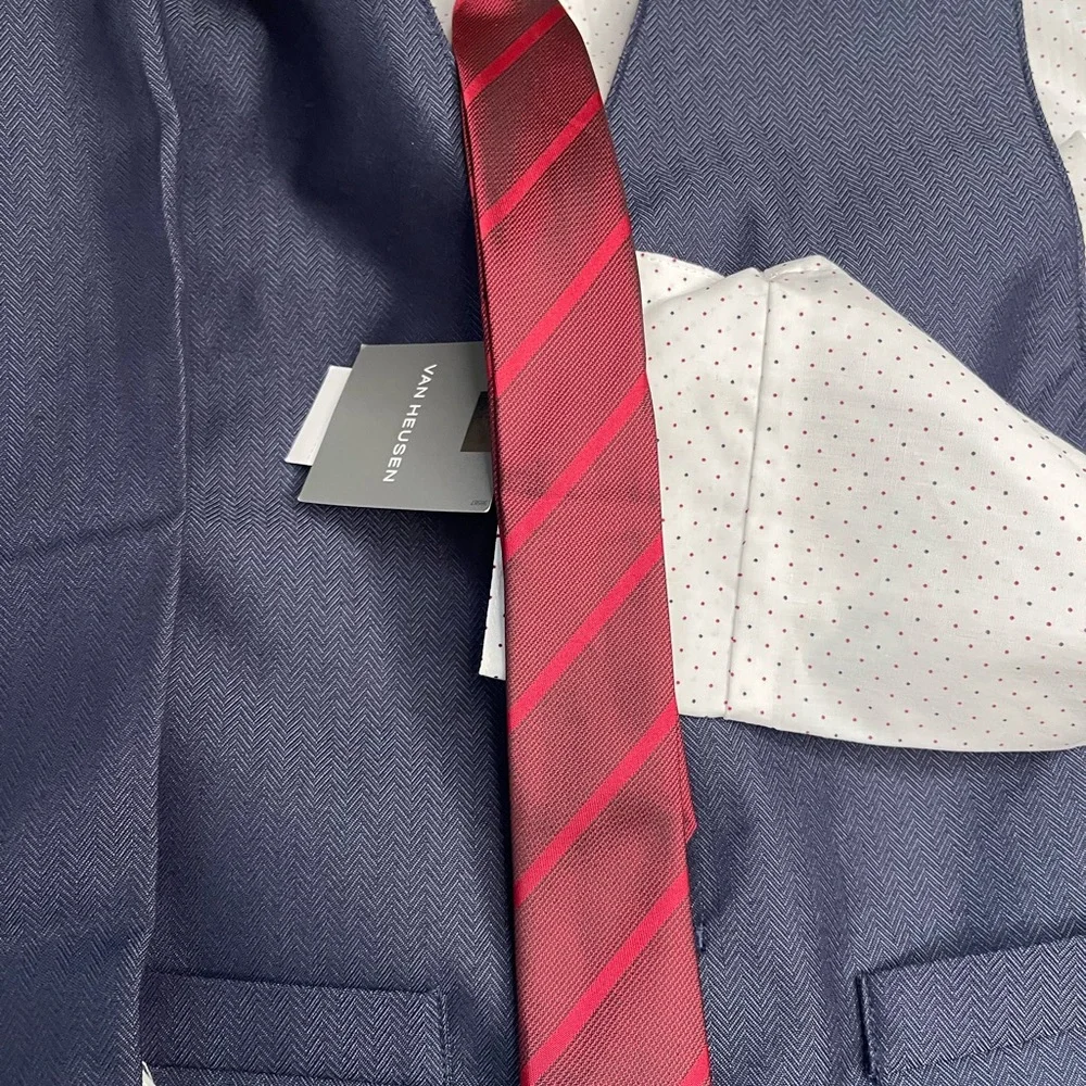 NWT 12 Van Heusen dark grey 4pc suit Vest dress shirt pants tie christmas formal - Picture 3 of 11